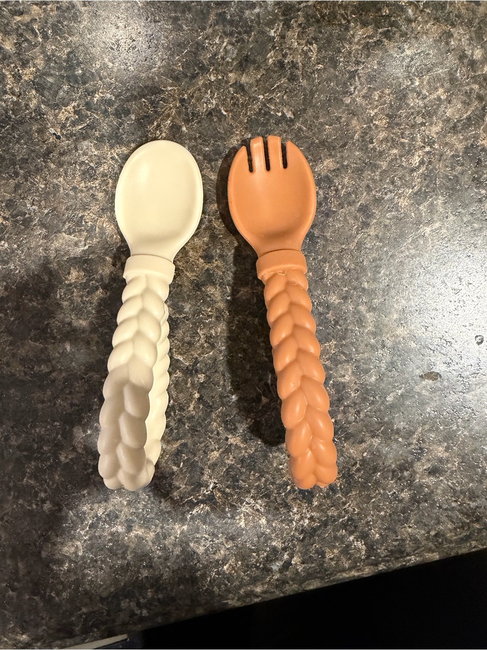 Itzy Ritzy Silicone Spoon and Fork Set - Cream & Tan